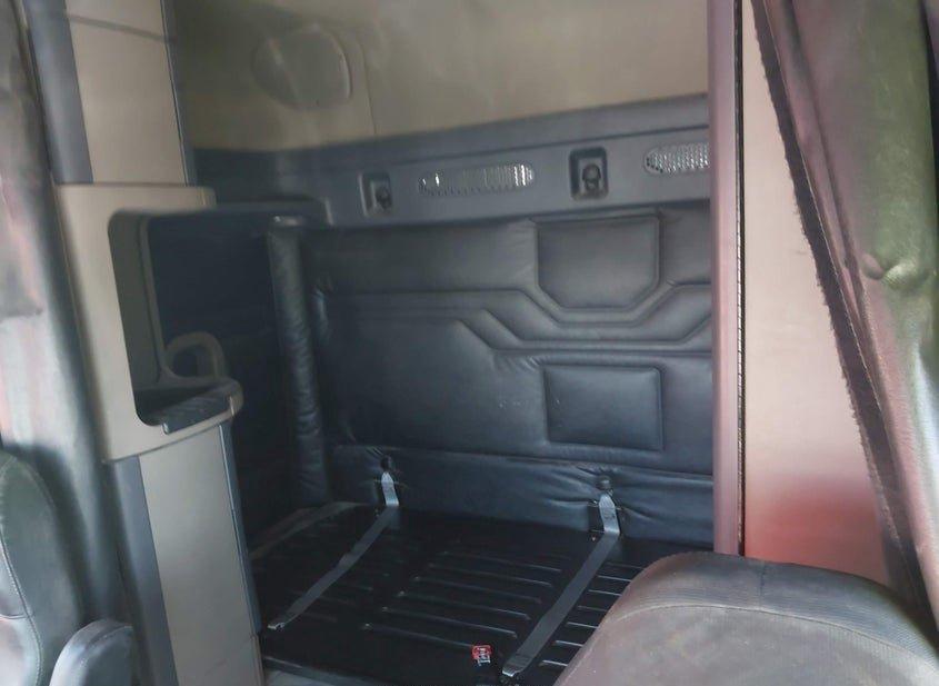 Freightliner Cascadia 125