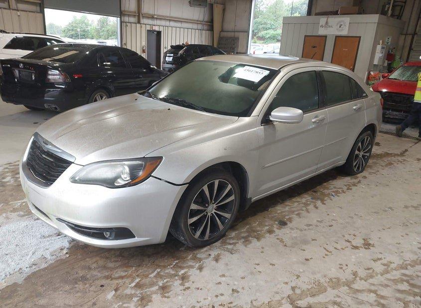 Chrysler 200