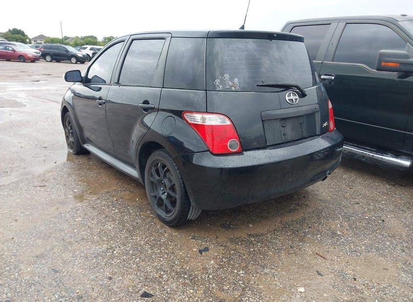 Scion Xa