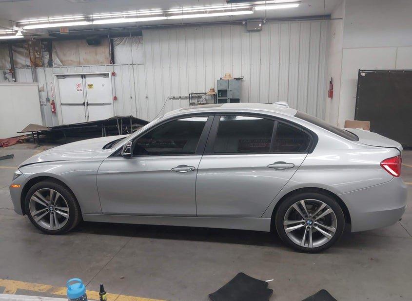BMW 320I
