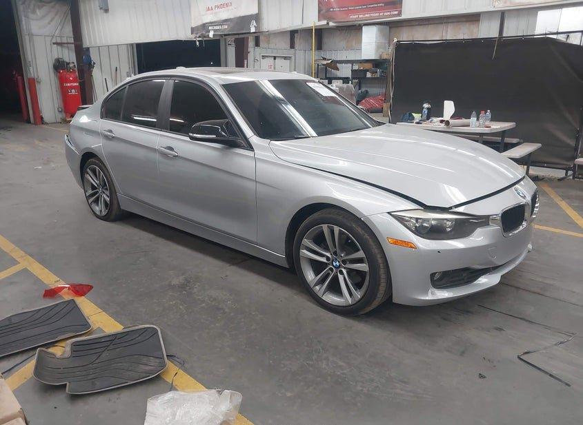 BMW 320I