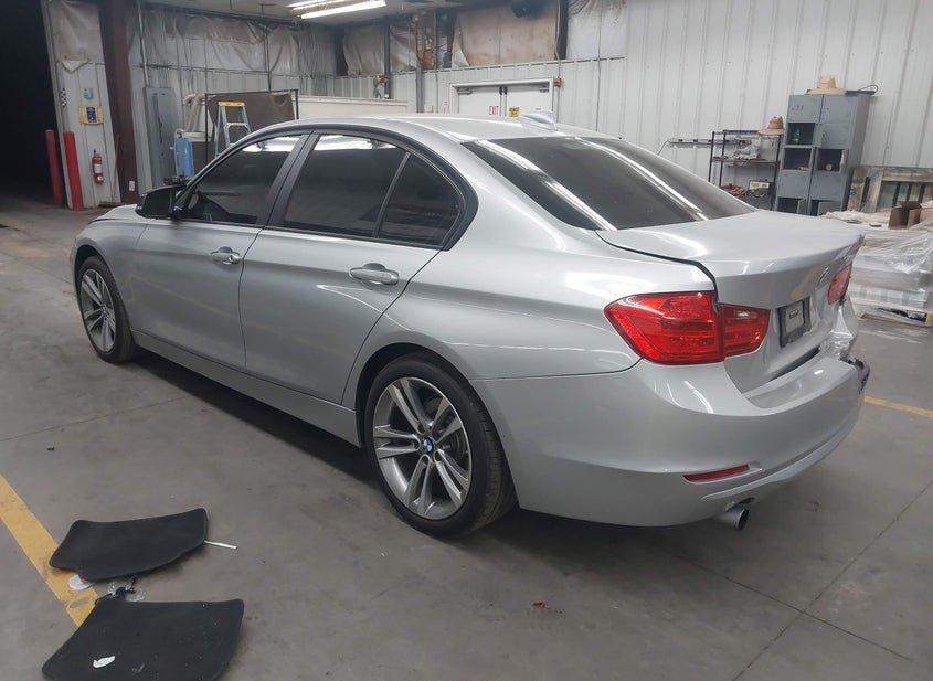 BMW 320I