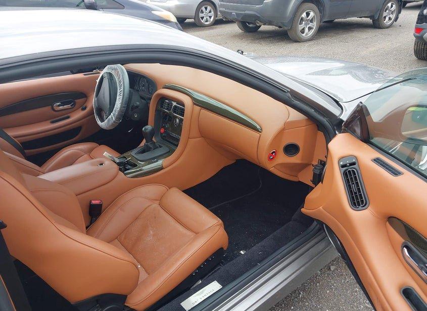 Aston Martin Db7 Vantage
