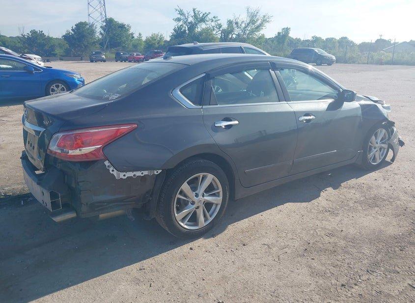 Nissan Altima