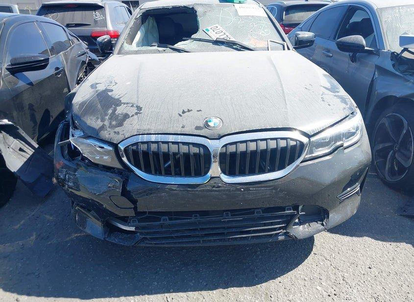 BMW 330I
