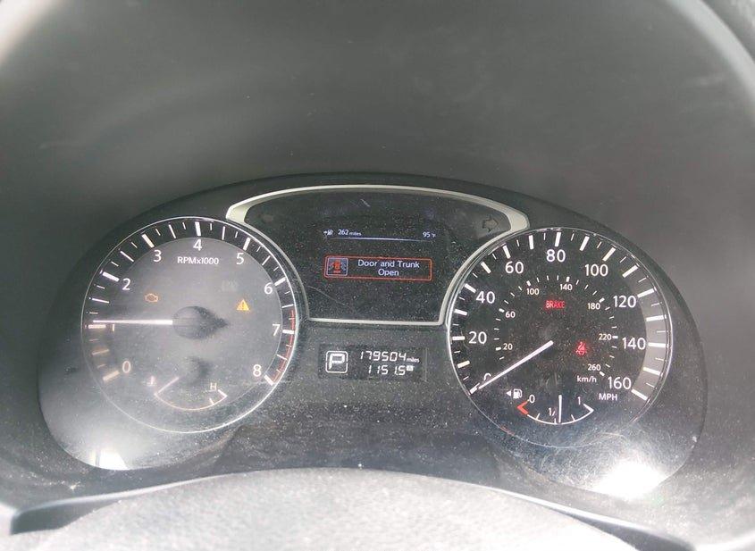 Nissan Altima