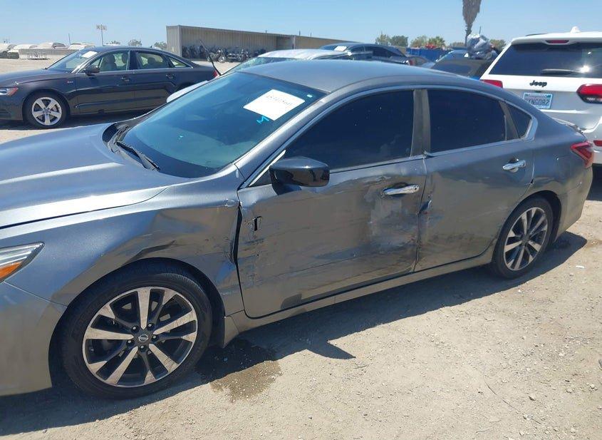 Nissan Altima