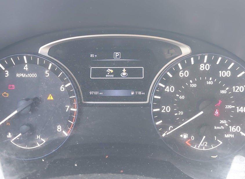 Nissan Altima