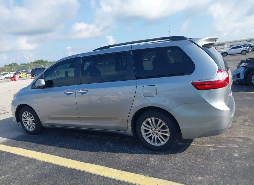 Toyota Sienna