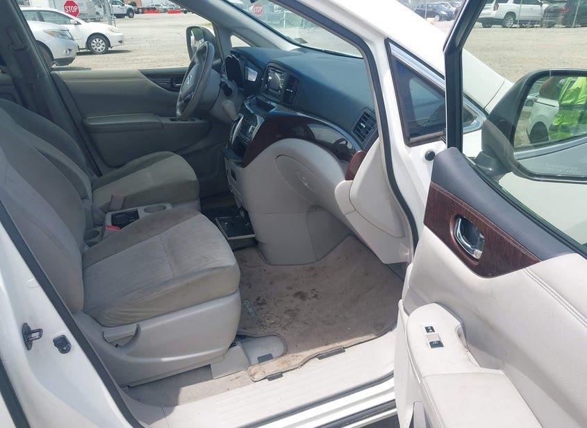 Nissan Quest