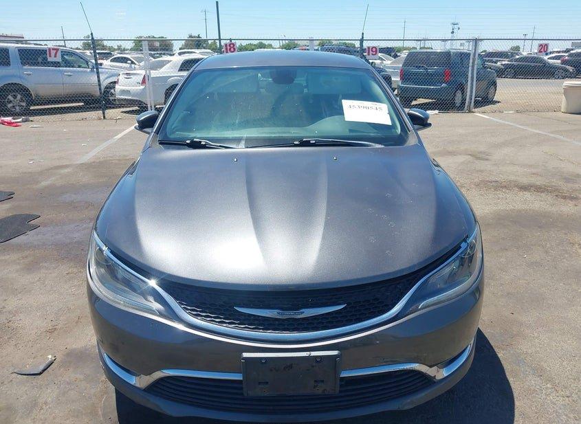Chrysler 200
