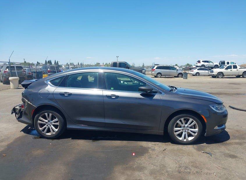 Chrysler 200