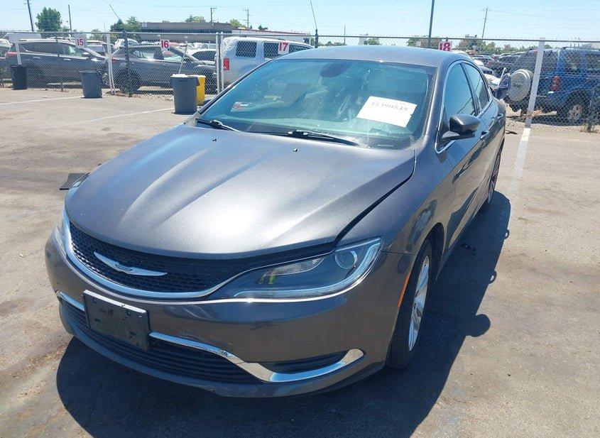 Chrysler 200