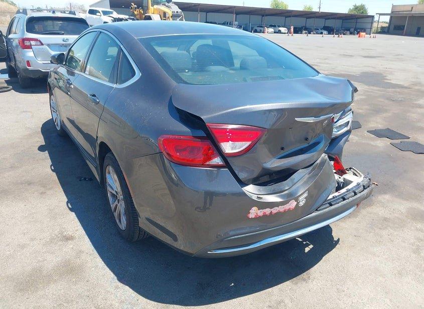 Chrysler 200