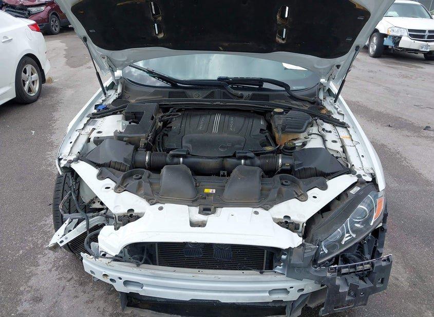 Jaguar Xf
