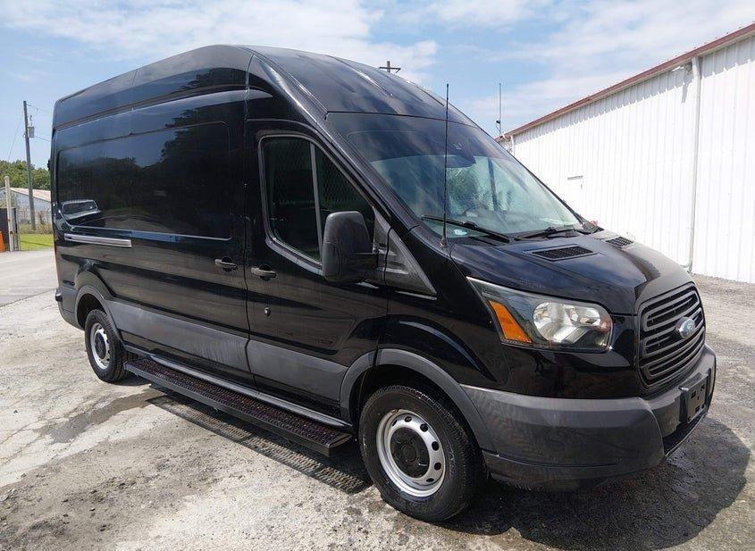 Ford Transit-350