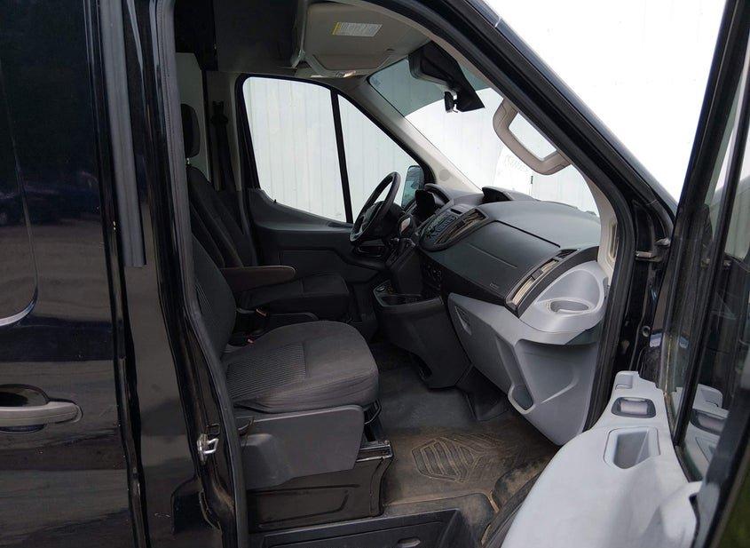 Ford Transit-350
