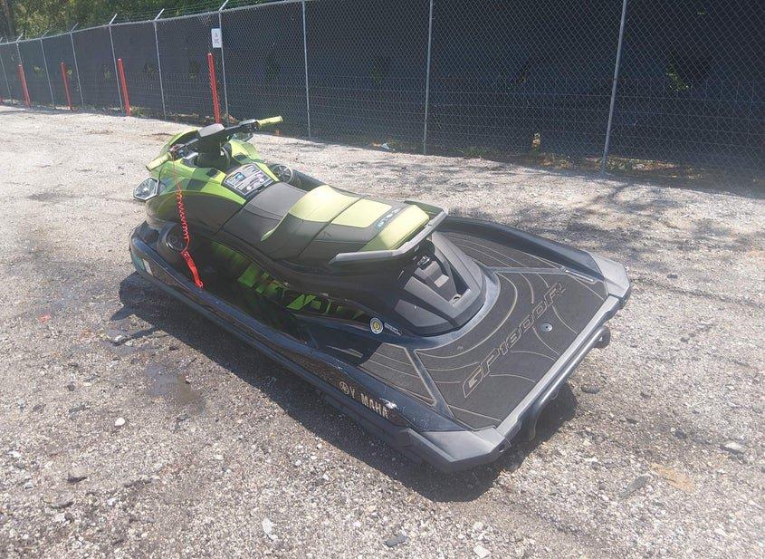 Yamaha Gp1800