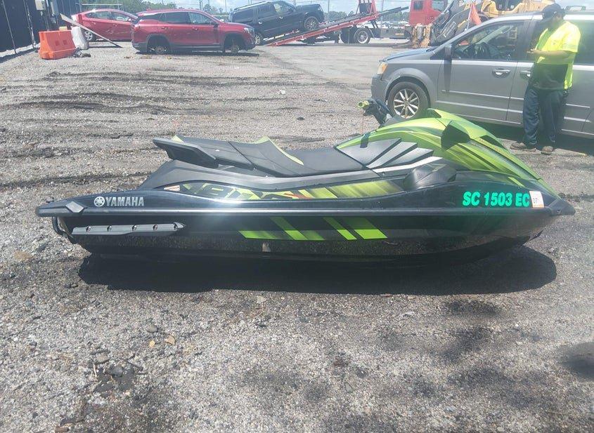 Yamaha Gp1800