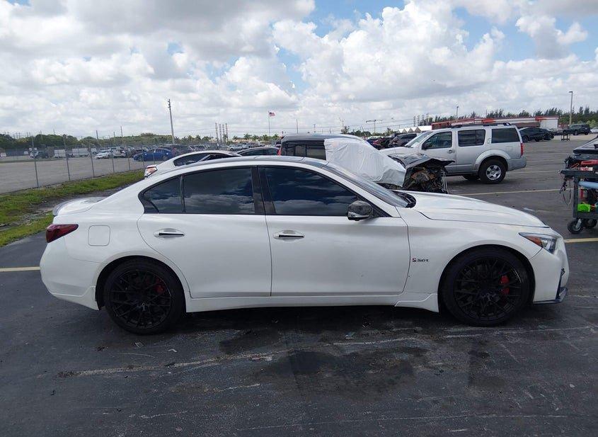 Infiniti Q50