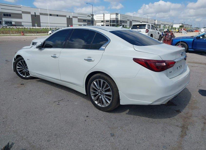 Infiniti Q50