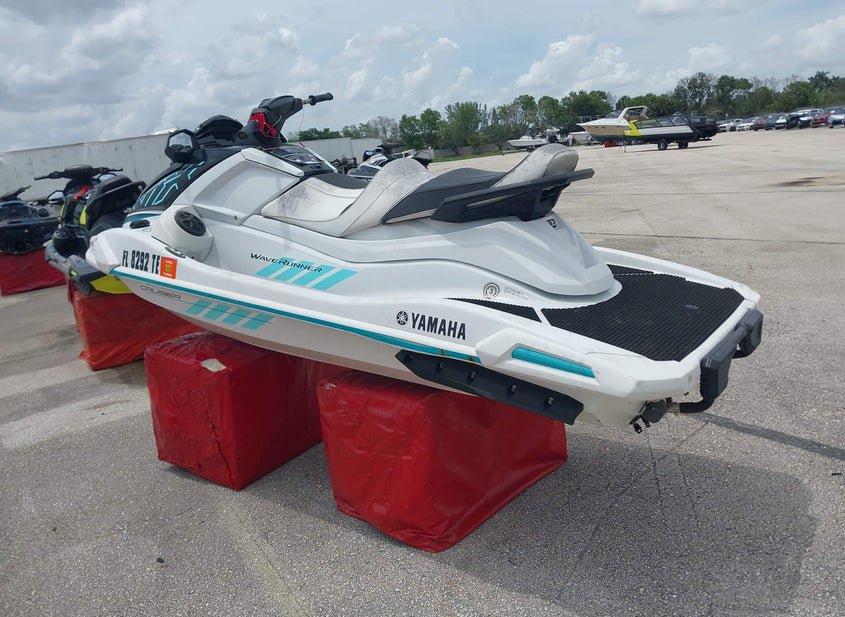 Yamaha Waverunner