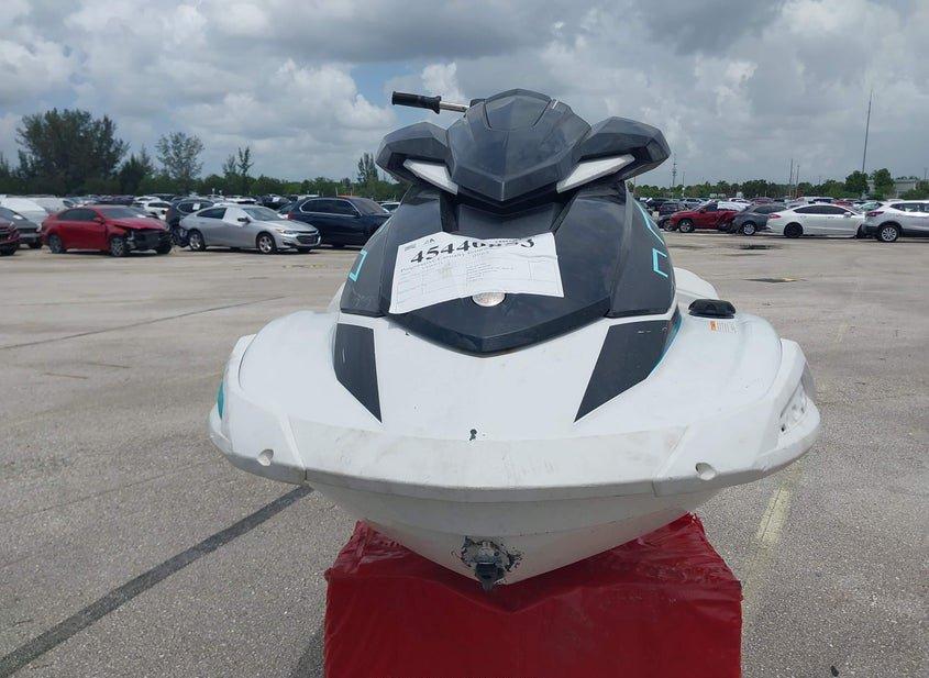 Yamaha Waverunner