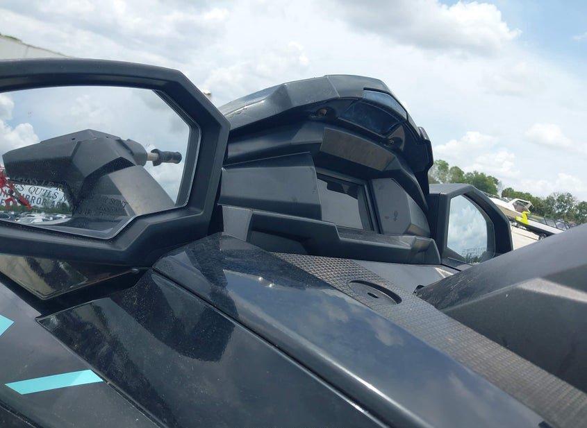 Yamaha Waverunner
