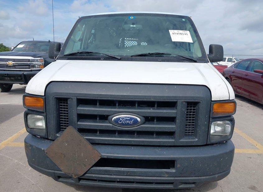 Ford E-350 Super Duty