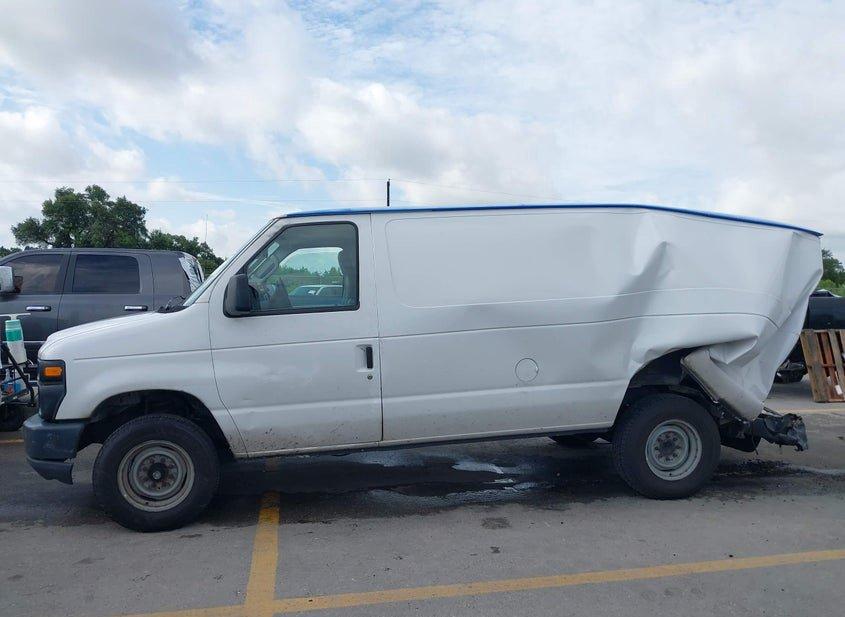 Ford E-350 Super Duty
