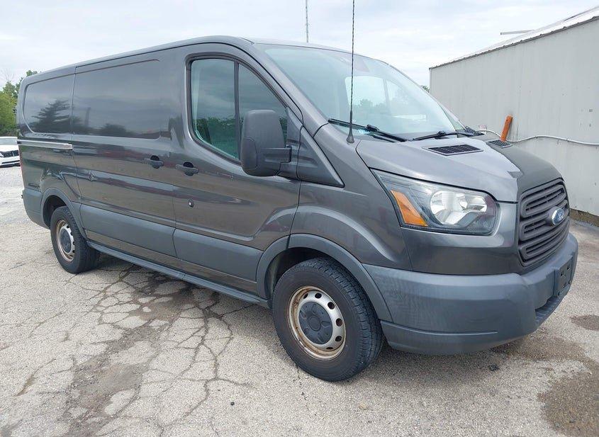 Ford Transit-150