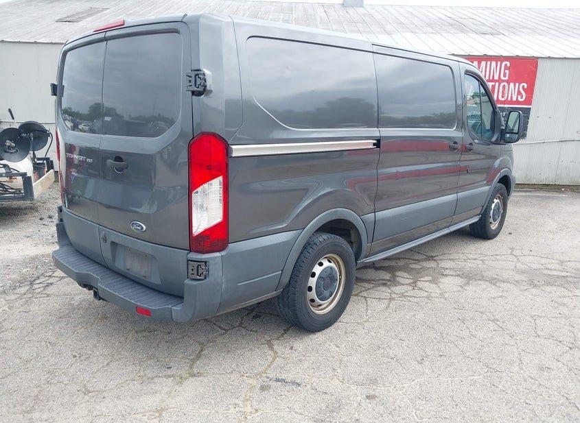 Ford Transit-150
