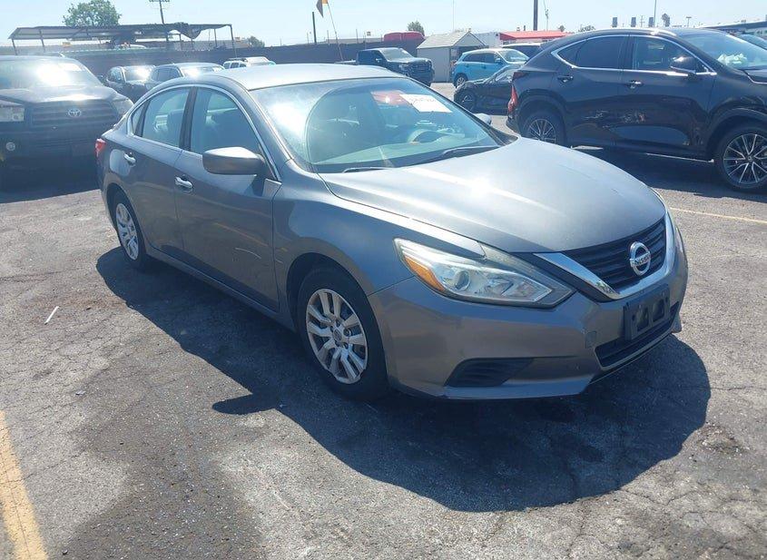 Nissan Altima