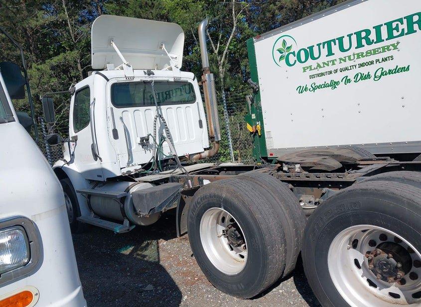 Freightliner M2
