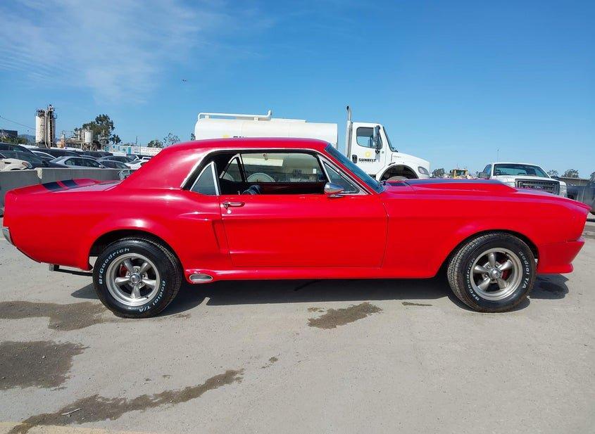 Ford Mustang Hardtop