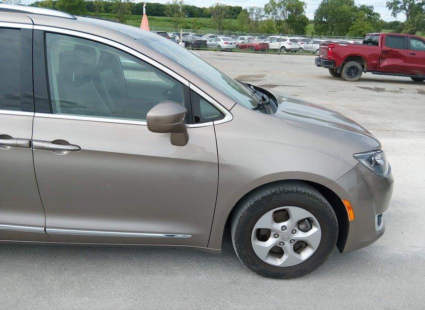 Chrysler Pacifica