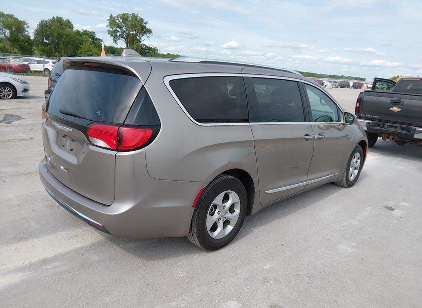 Chrysler Pacifica