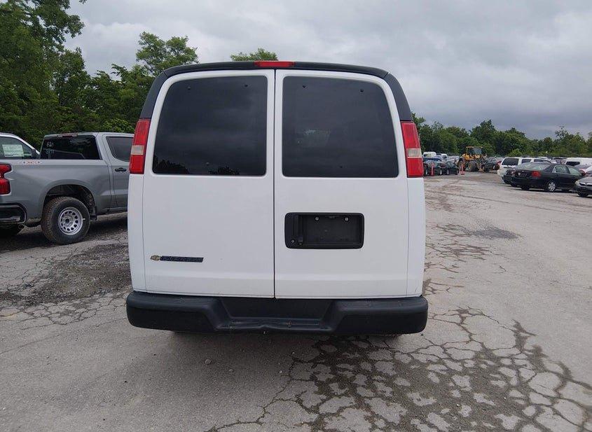 Chevrolet Express 2500