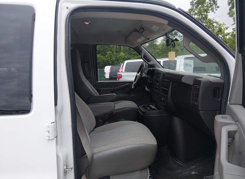 Chevrolet Express 2500