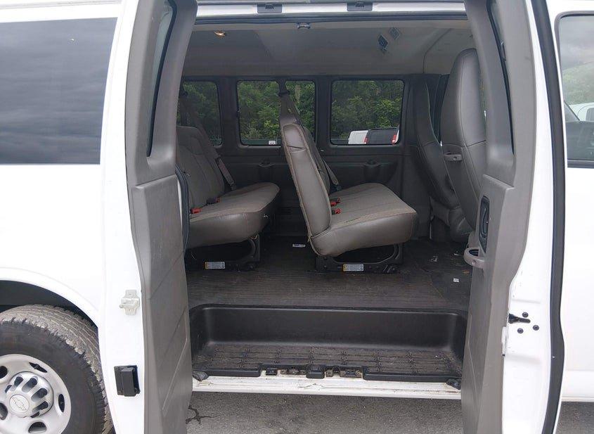 Chevrolet Express 2500