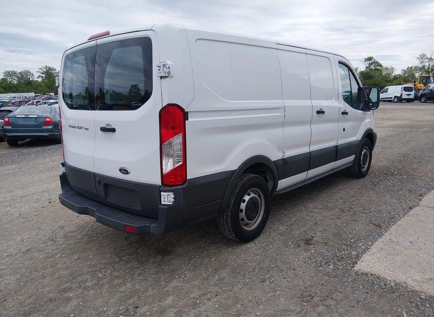 Ford Transit-150