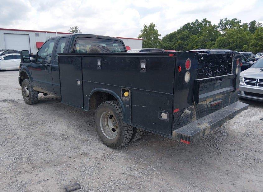 Ford F-350 Chassis