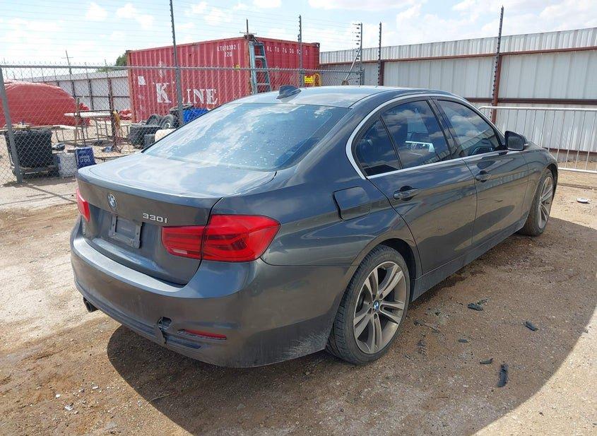 BMW 330I