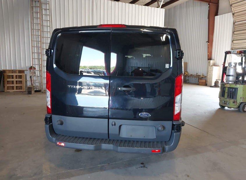 Ford Transit-350