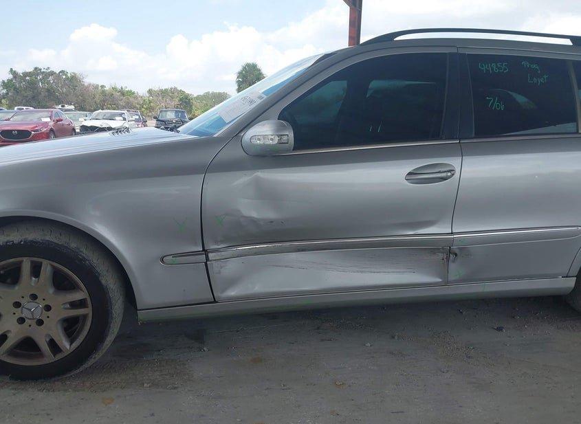 Mercedes-Benz E 320