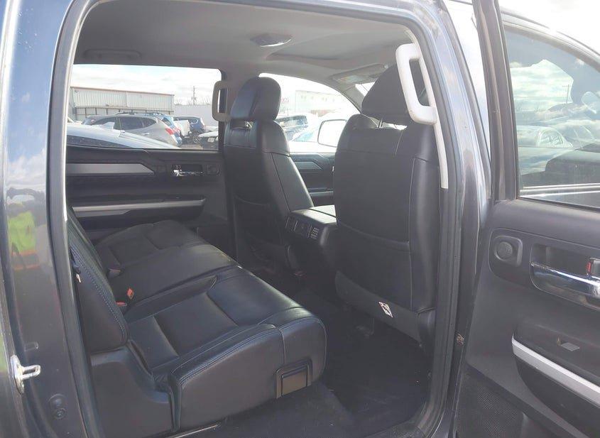 Toyota Tundra