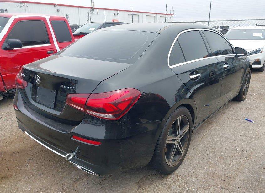 Mercedes-Benz A 220