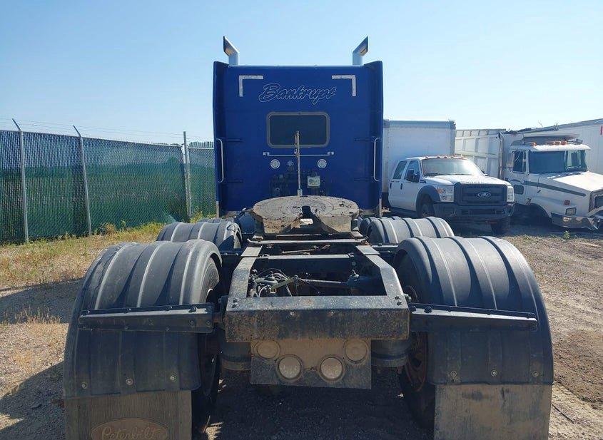 Peterbilt 379