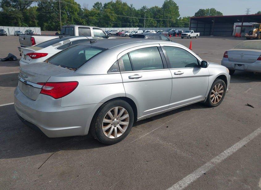 Chrysler 200