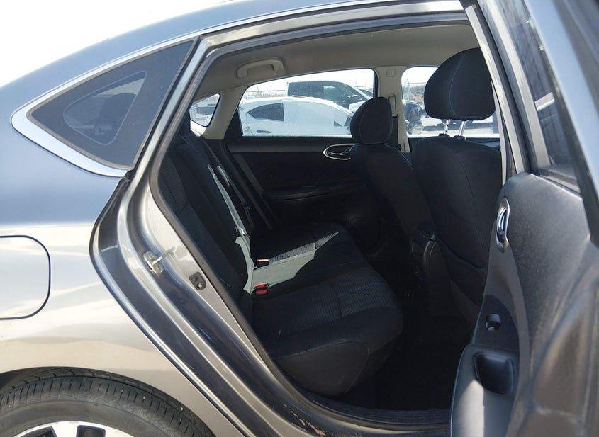 Nissan Sentra